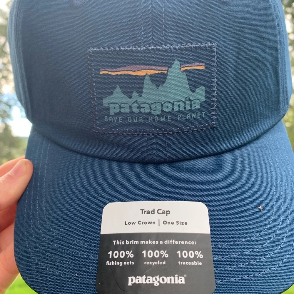 NWT Patagonia Blue Hat - Blue Skyline & “Save Our Planet Earth”